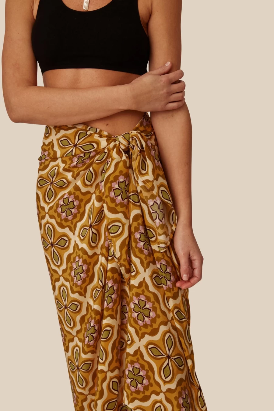 "Chan Luu Women's Mineral Yellow Crux Sarong – Boho Beach Wrap & Fashion Scarf"