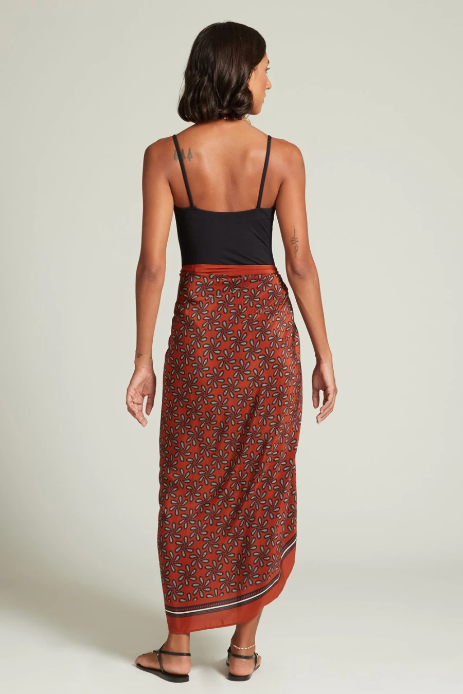 "Chan Luu Women's Paisley Plumeria Picante Sarong Wrap"