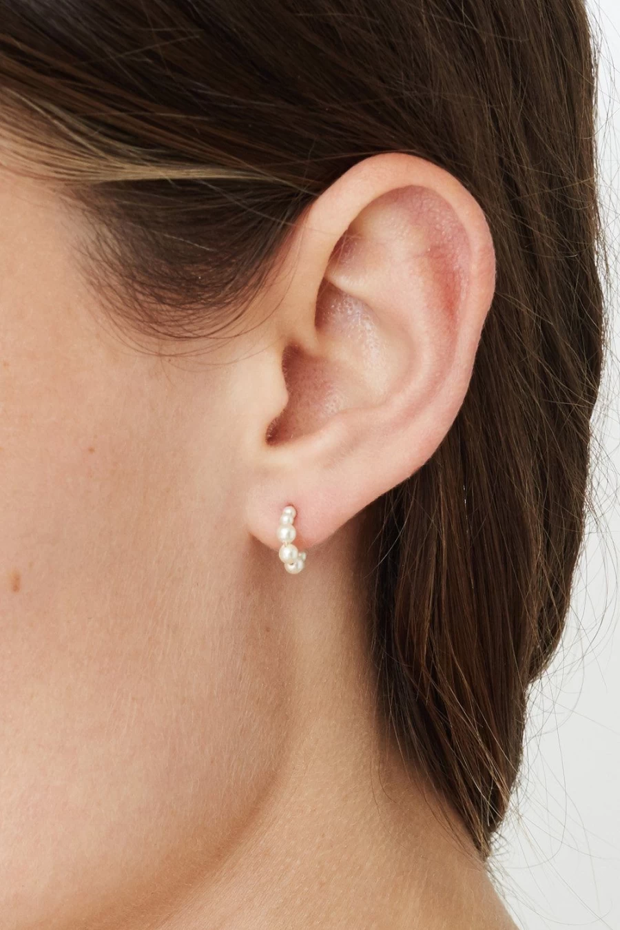 Chan Luu Petite Cream Pearl & Holly Hoop Earrings for Women